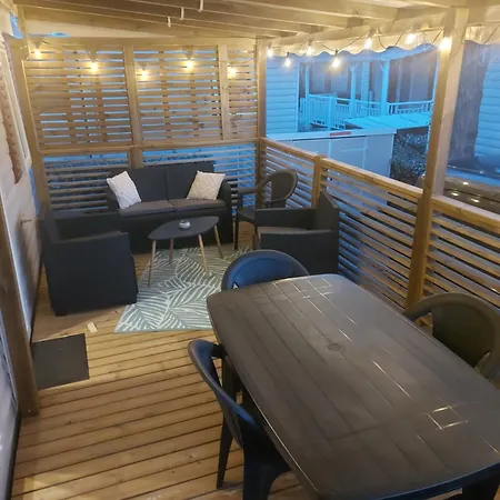 Mobilhome La Carabasse **** *